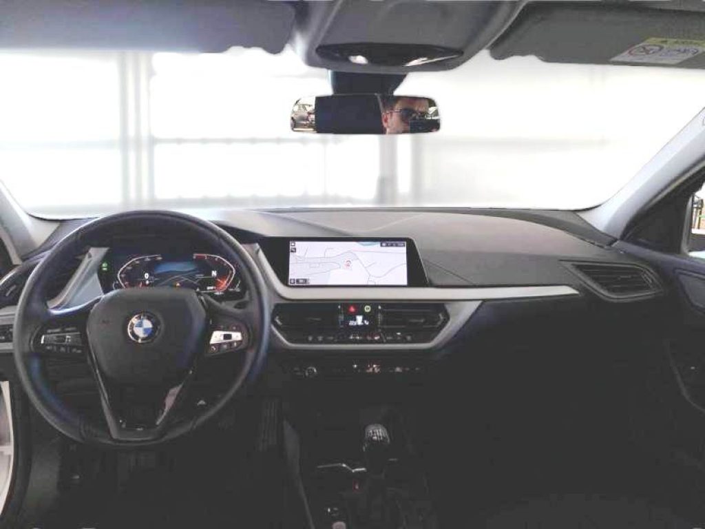 BMW 118 d 5p. Business Advantage - 6