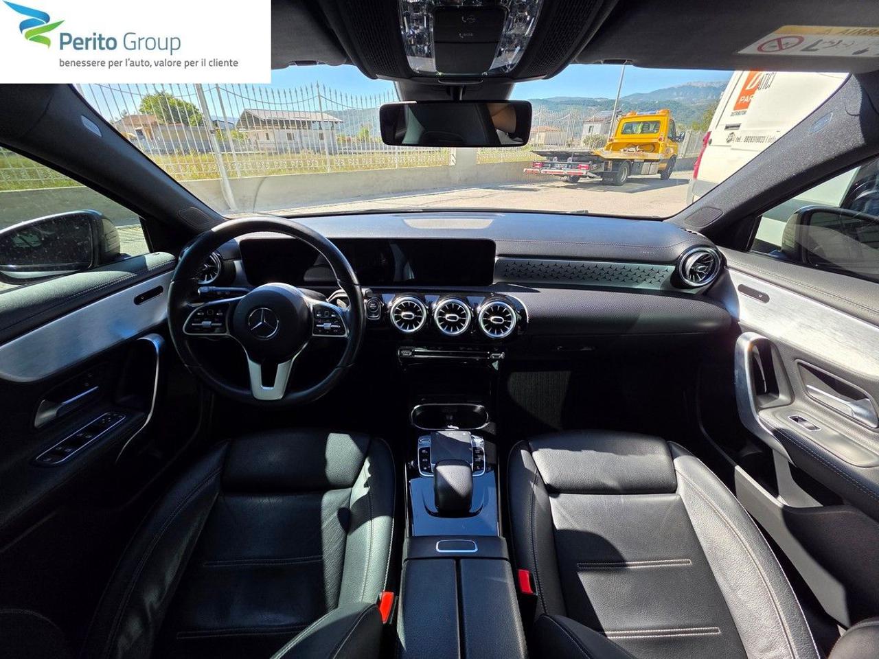 MERCEDES-BENZ A 200 Automatic - 8