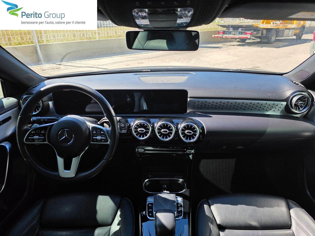 MERCEDES-BENZ A 200 Automatic - 9