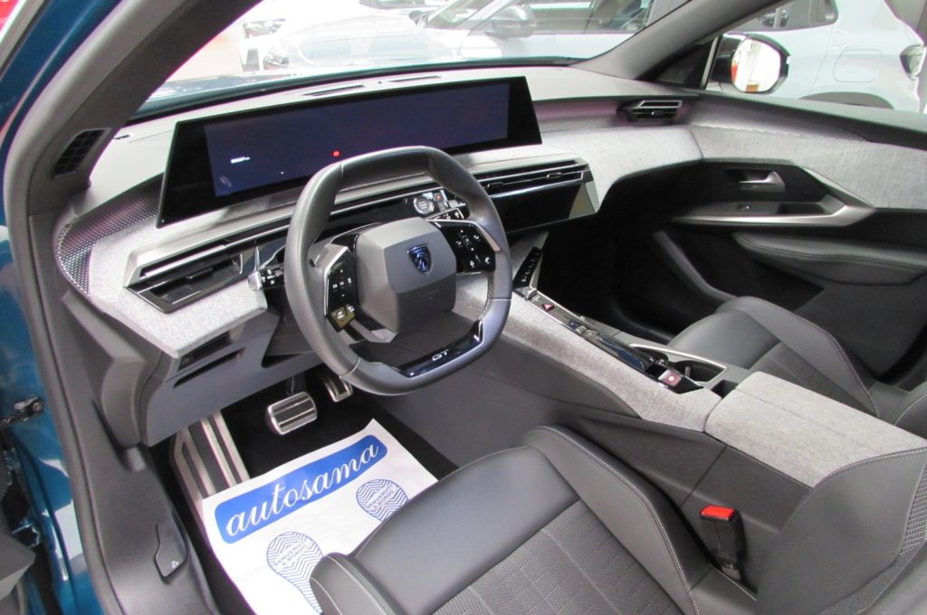 PEUGEOT 5008 1.2 hybrid GT 145cv 7p.ti e-dcs6 AUTOMATIC - 7