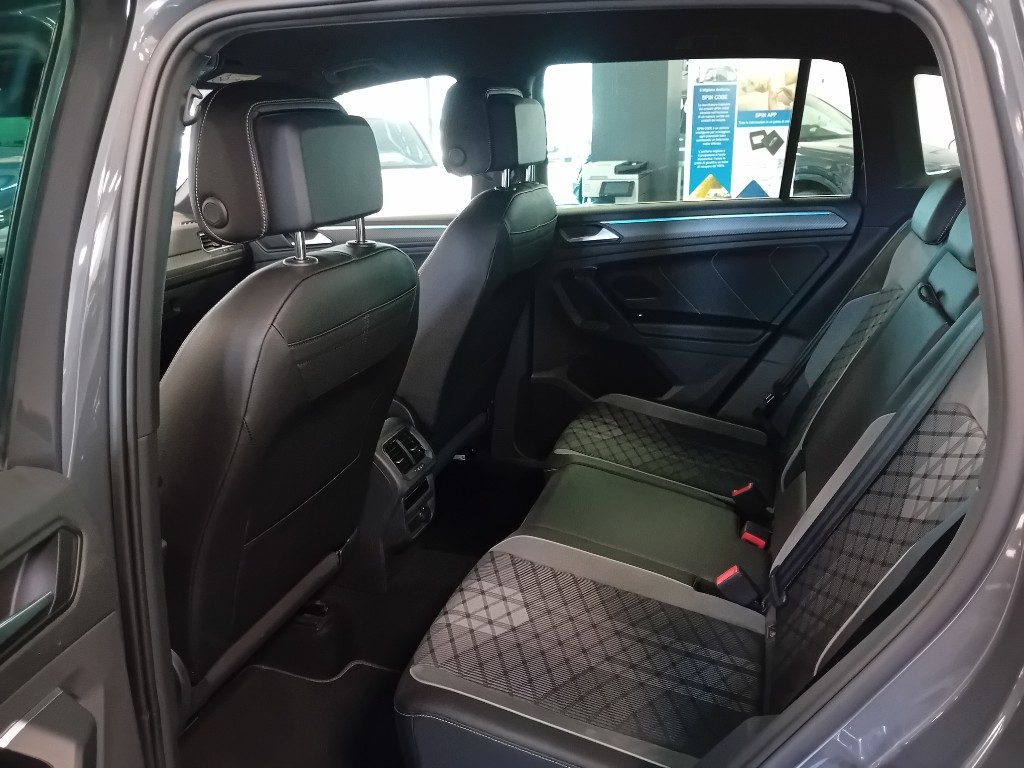 Clicca per ingrandire Tiguan - 1.5 TSI 150 CV DSG ACT R-Line