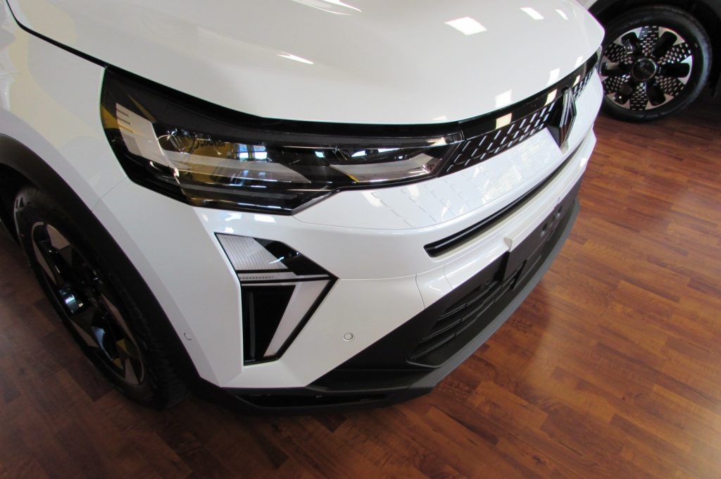 RENAULT Captur ECO-G 120 CV Techno KMZERO - 15