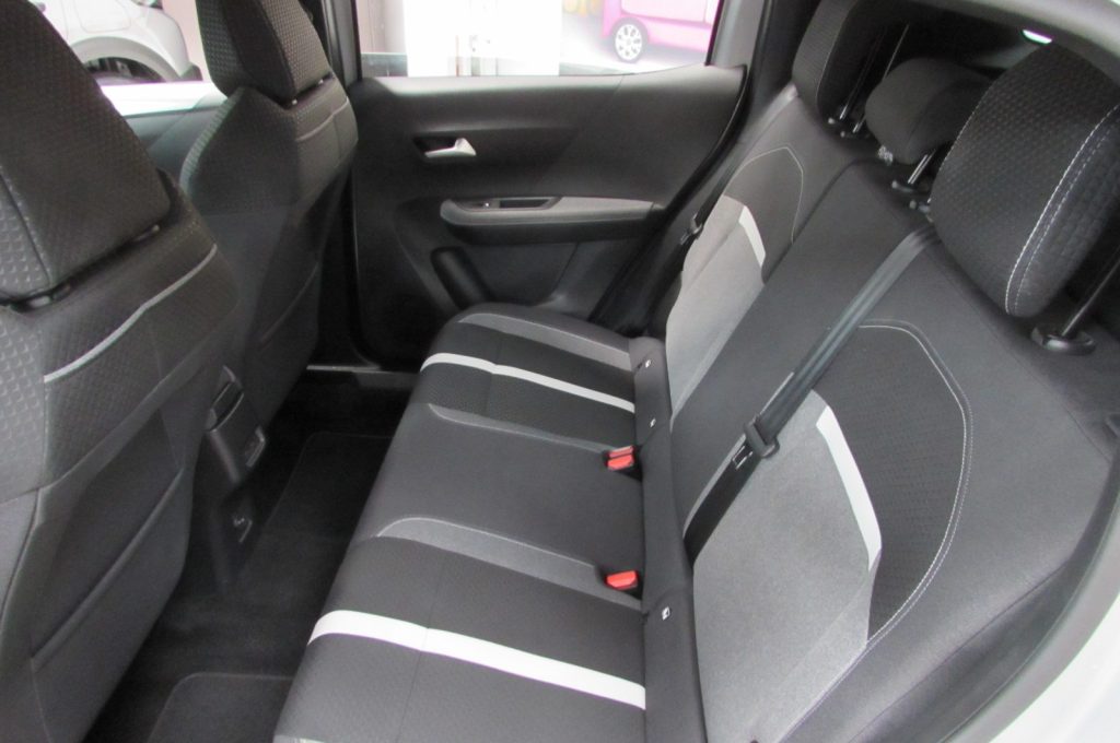 OPEL Frontera 1.2 Hybrid 145 CV EDCT GS - 14