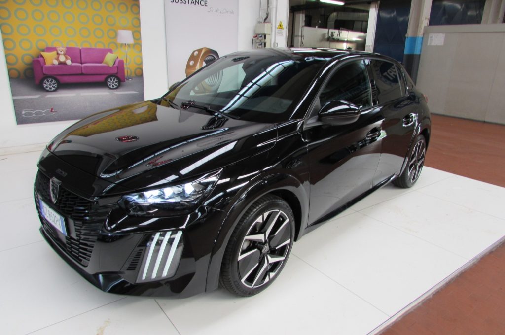 PEUGEOT 208 1.2 Hybrid 110 e-DCS6 GT - AUTOMATICA - 2