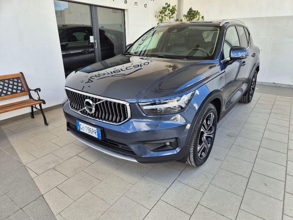 VOLVO XC40 D3 AWD Inscription - 2