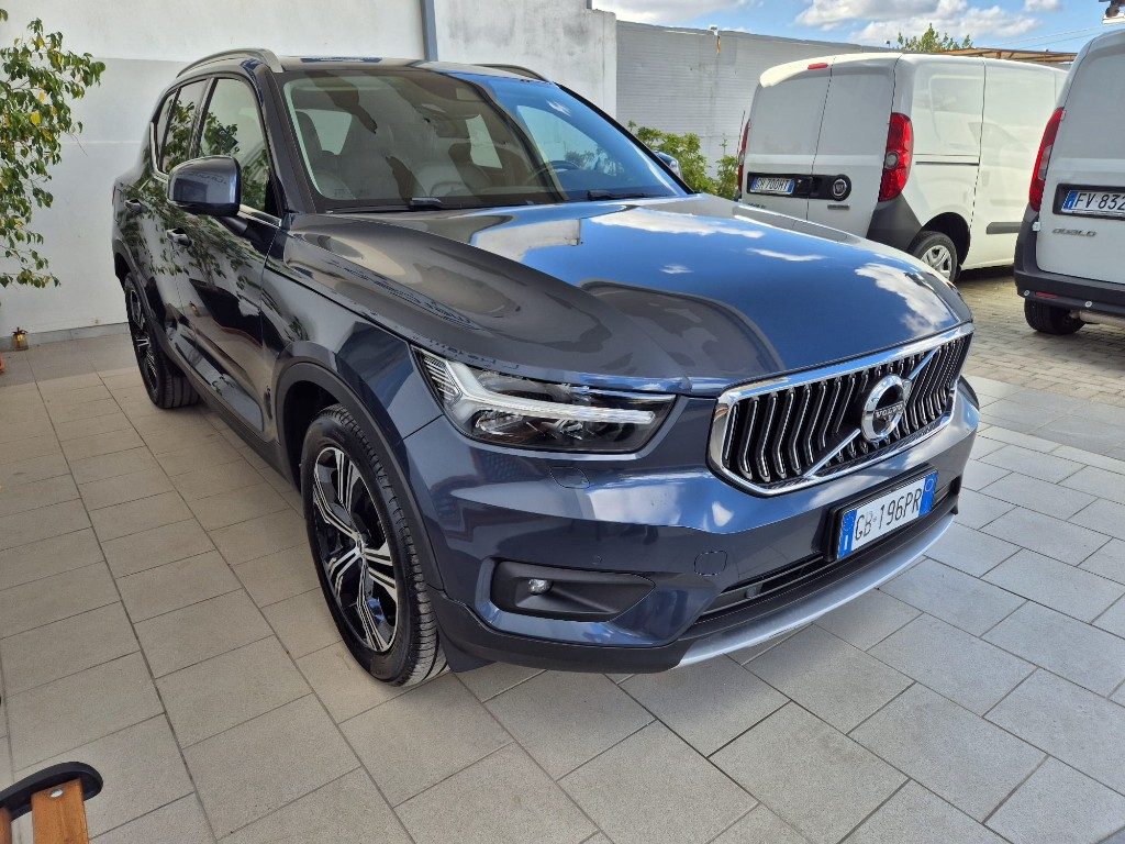VOLVO XC40 D3 AWD Inscription - 3