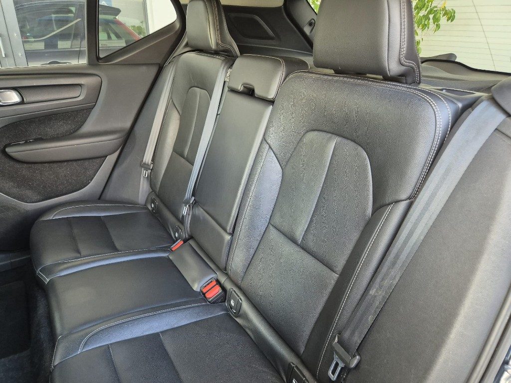 VOLVO XC40 D3 AWD Inscription - 10