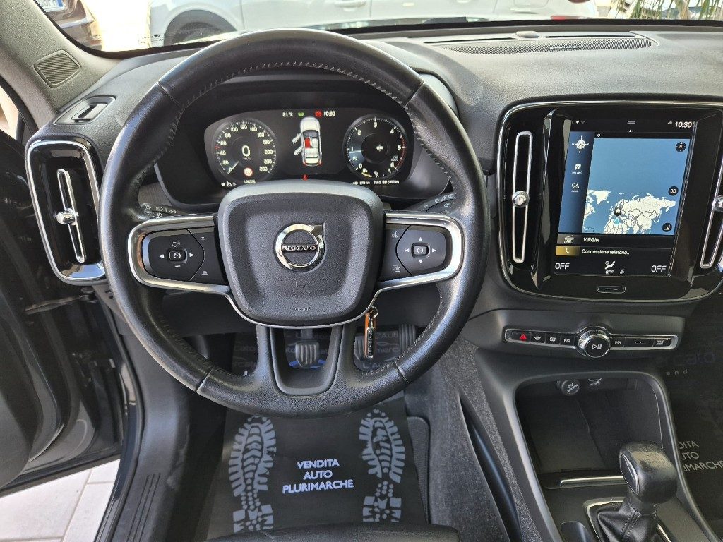 VOLVO XC40 D3 AWD Inscription - 12