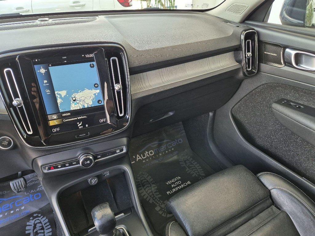 VOLVO XC40 D3 AWD Inscription - 13