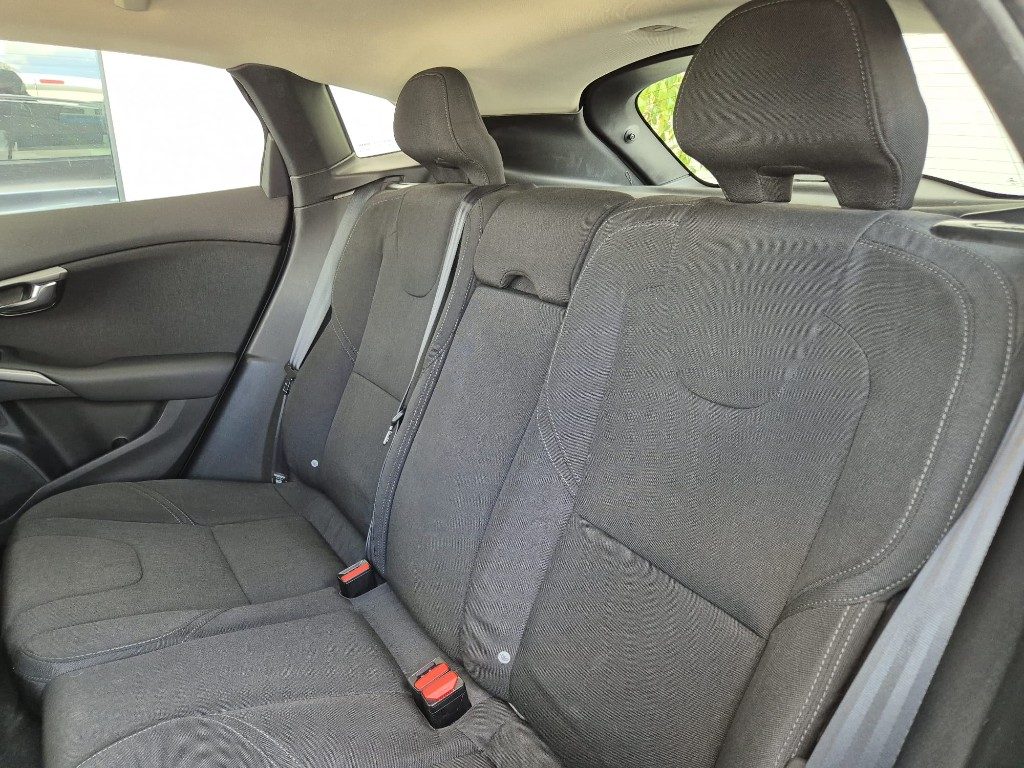 VOLVO V40 Cross Country D2 Business - 10