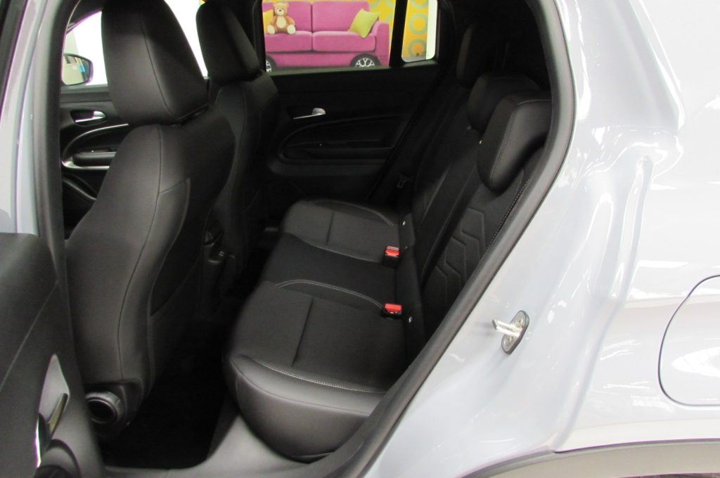 JEEP Avenger 1.2 Turbo 110 CV MHEV Summit KMZERO - 14
