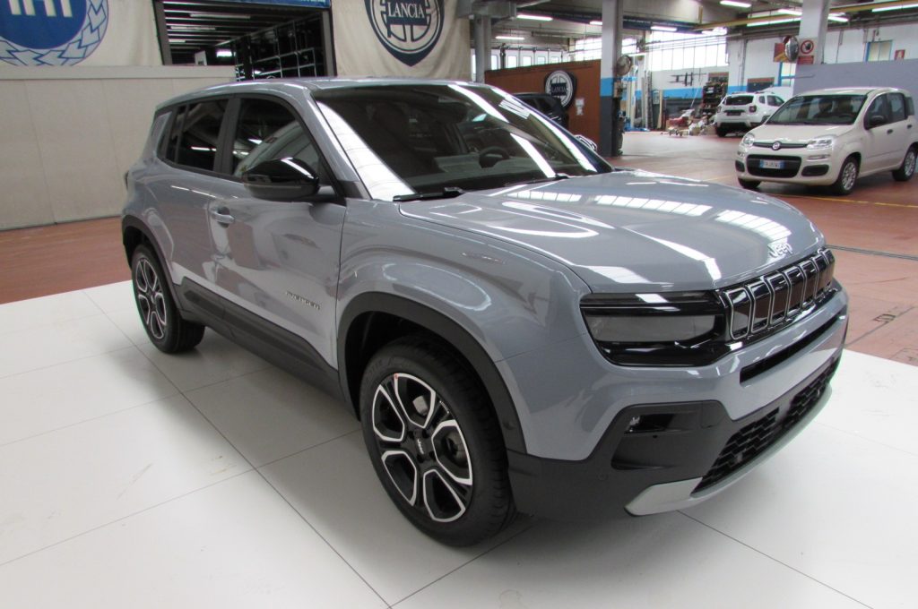 JEEP Avenger 1.2 Turbo 110 CV MHEV Summit KMZERO - 3