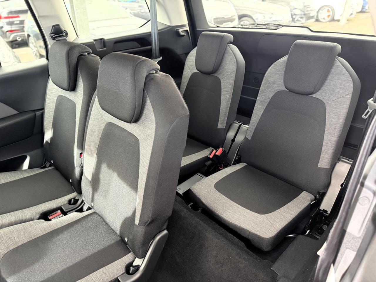 CITROEN C4 Picasso Space Tourer HDi 130cv  7 posti - 19