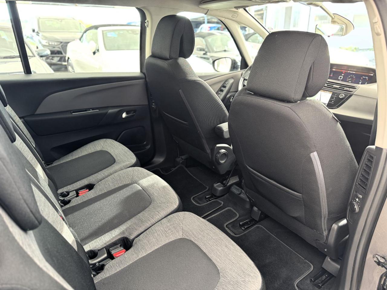 CITROEN C4 Picasso Space Tourer HDi 130cv  7 posti - 26