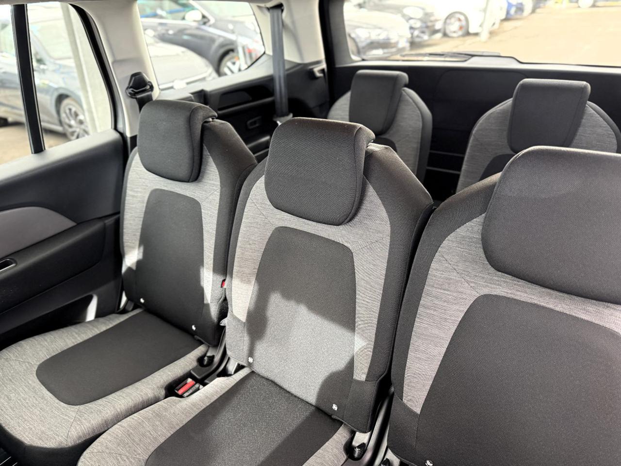 CITROEN C4 Picasso Space Tourer HDi 130cv  7 posti - 20
