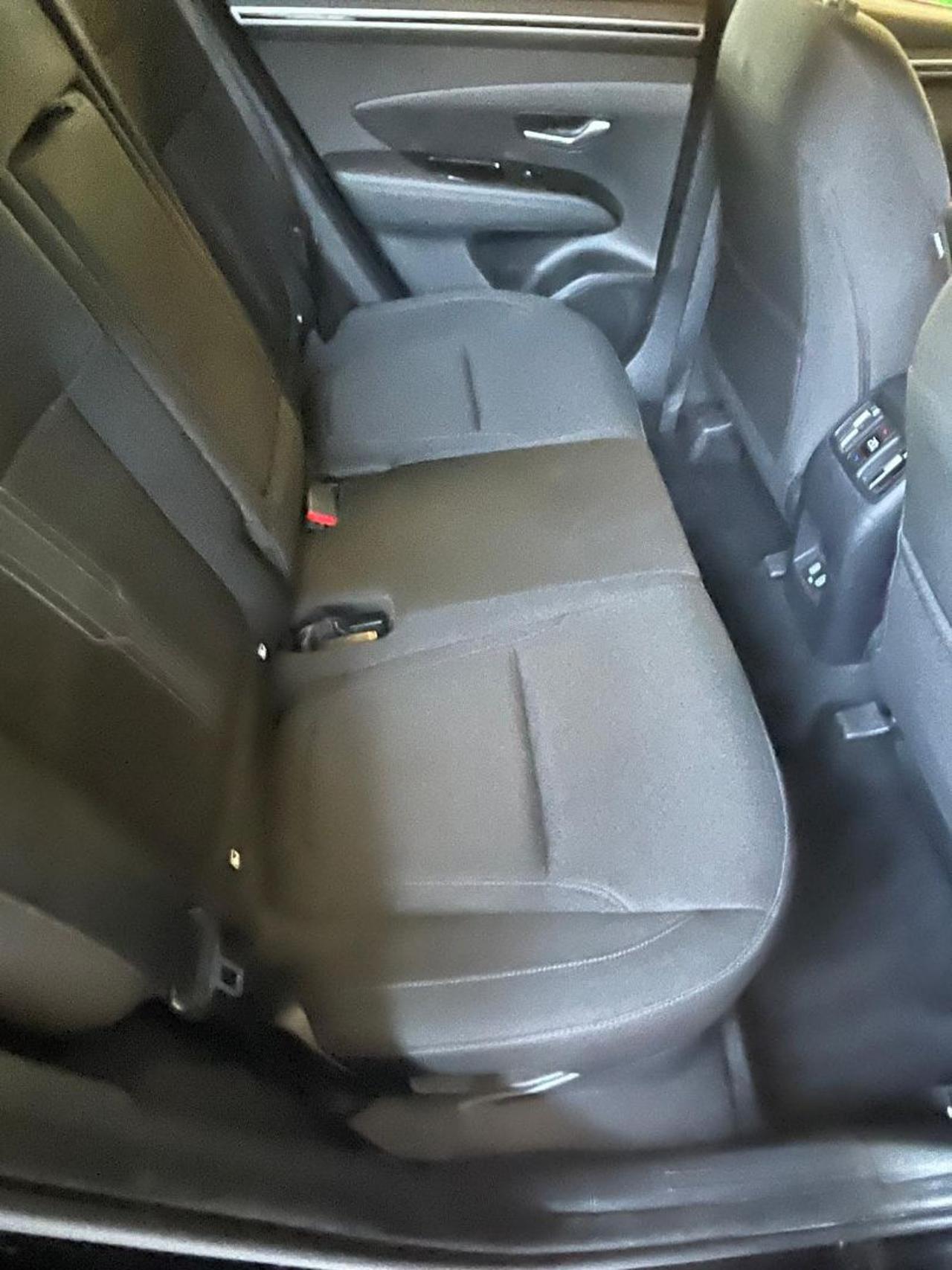 HYUNDAI Tucson 1.6 HEV aut. Exellence - 16