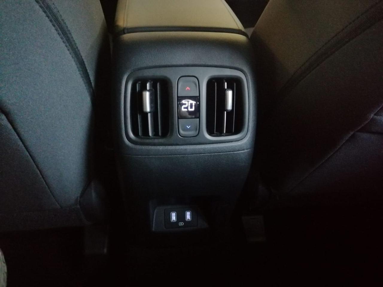 HYUNDAI Tucson 1.6 HEV aut. Exellence - 14