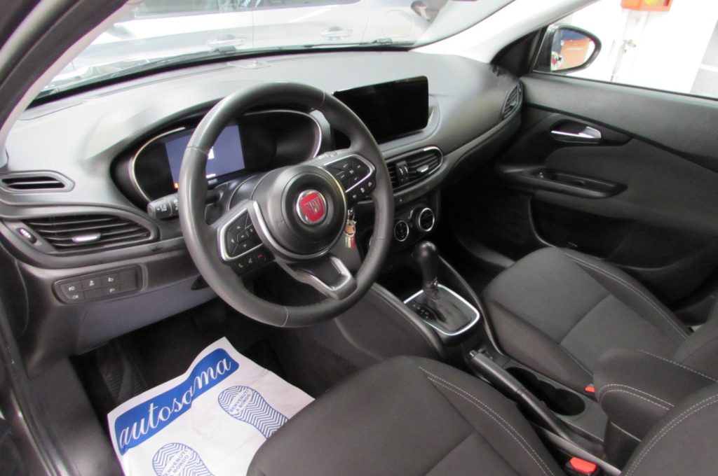 FIAT Tipo 1.5 t4 hybrid Cross 130cv dct 5 porte HB - 8