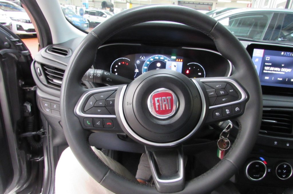 FIAT Tipo 1.5 t4 hybrid Cross 130cv dct 5 porte HB - 10