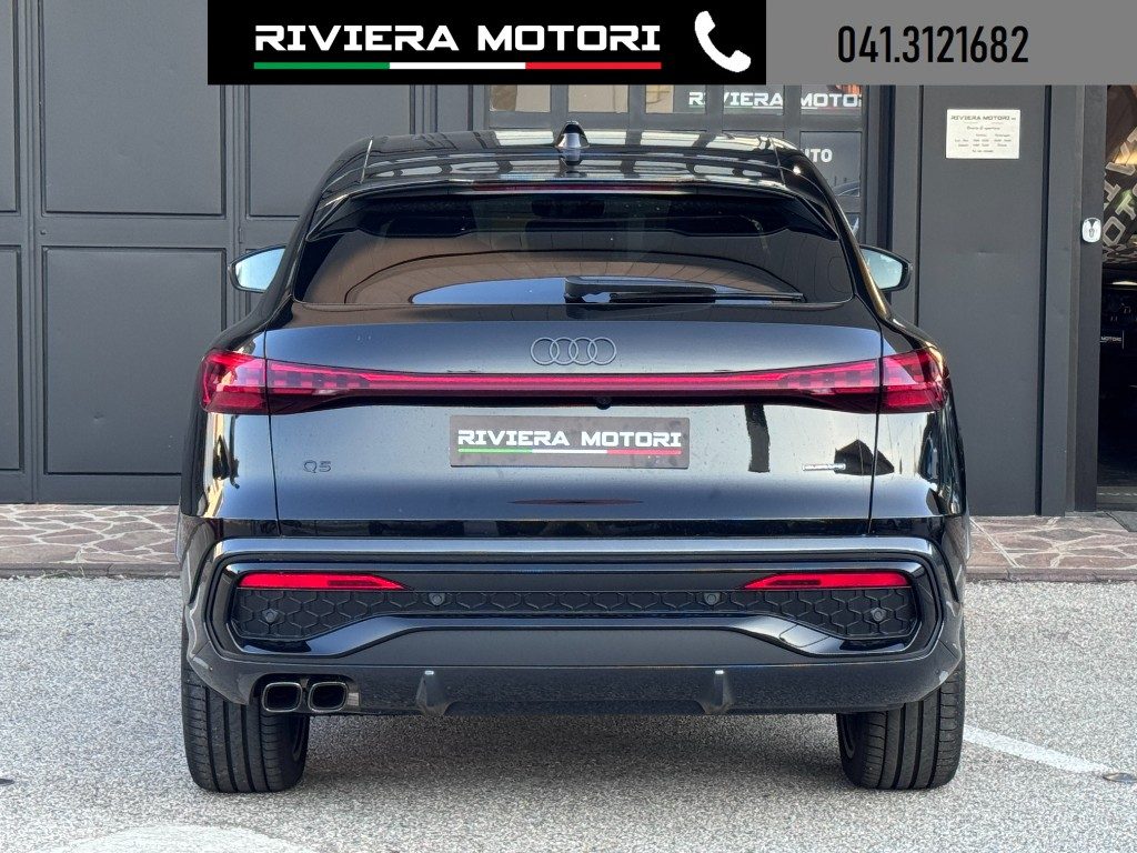 AUDI Q5 SPB 40 TDI quattro S tronic S line - 11