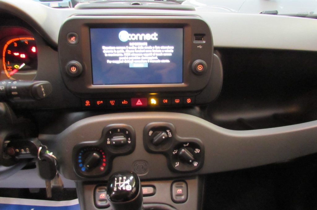 FIAT Panda 1.0 FireFly 70cv Hybrid City Life CARPLAY/ANDROID - 9