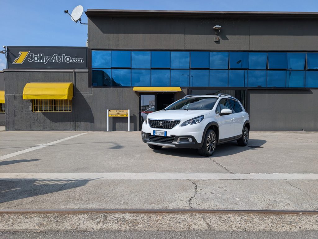 PEUGEOT 2008 1.2 PureTech 82 S&S Allure - 20