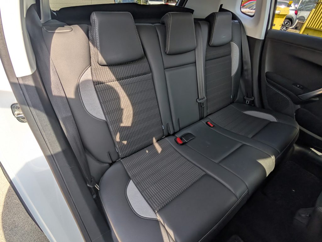 PEUGEOT 2008 1.2 PureTech 82 S&S Allure - 25