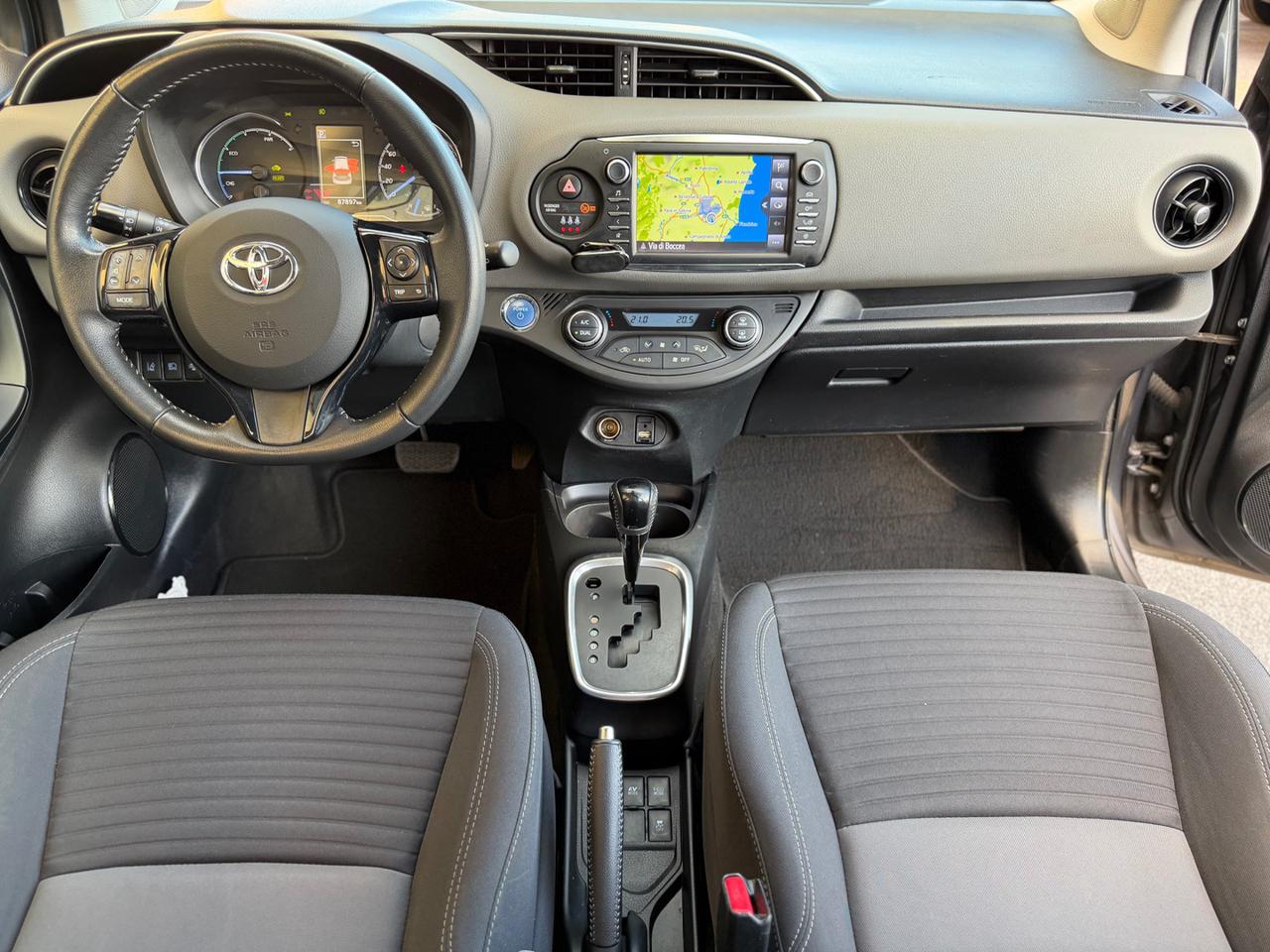 TOYOTA Yaris 1.5 Hybrid 5 porte Active (NESSUN VINCOLO) - 10