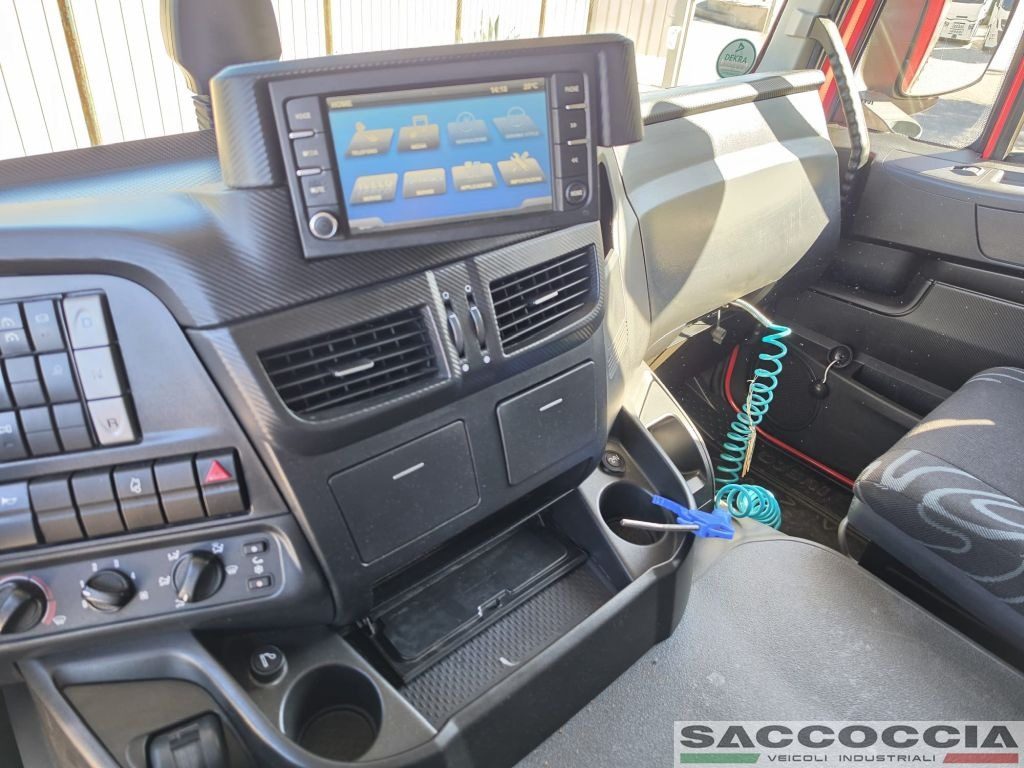 IVECO STRALIS AT 190S42 P E6 CENTINATO 7,30 m - 10
