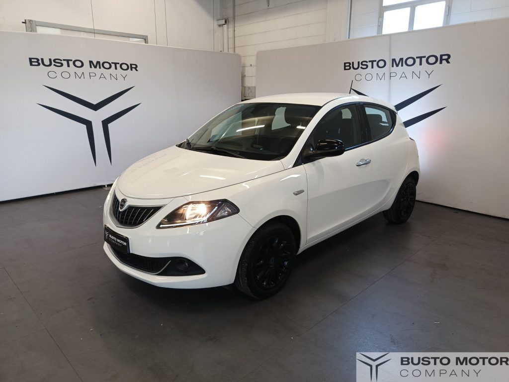 LANCIA Ypsilon Ypsilon 1.0 firefly hybrid Gold Plus s&s 70cv - 2