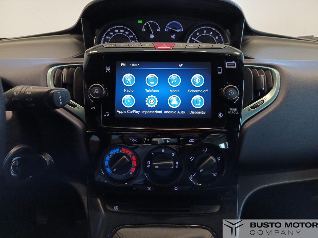 LANCIA Ypsilon Ypsilon 1.0 firefly hybrid Gold Plus s&s 70cv - 13