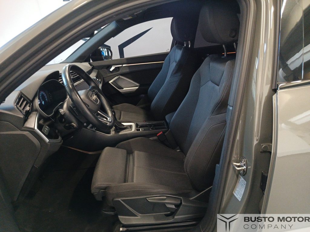 AUDI Q3 Sportback 35 TDI S tronic S Line Edition - 8