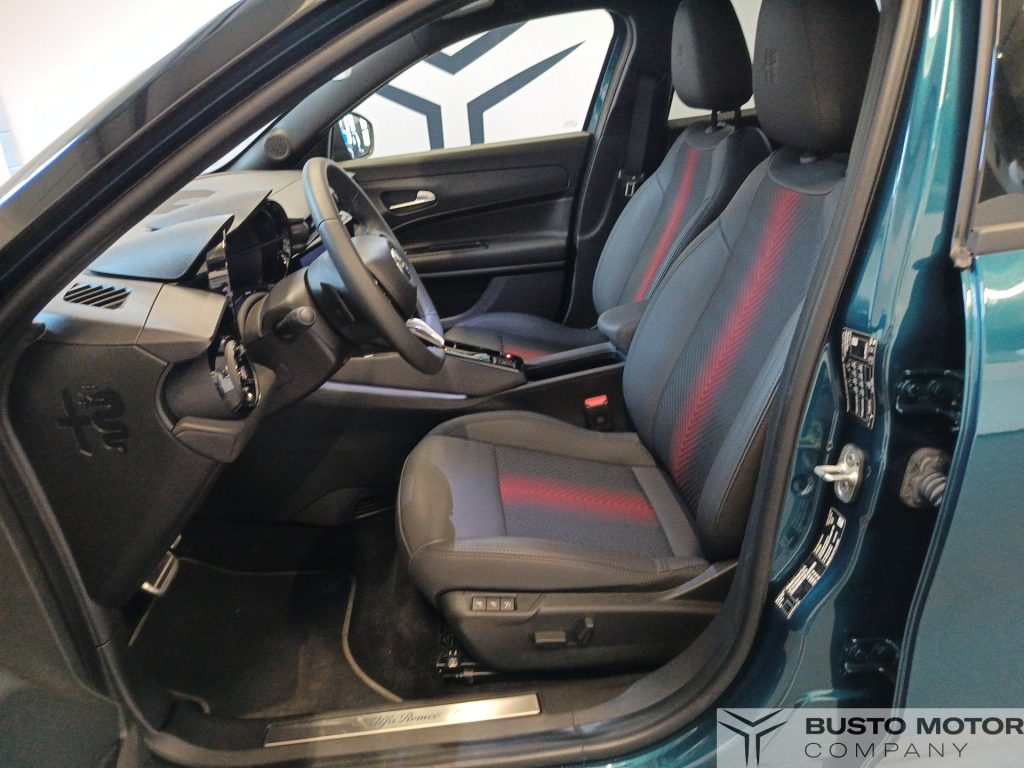 ALFA ROMEO Junior Ibrida 1.2 145CV Hybrid eDCT6 ibrida Q4 - 8