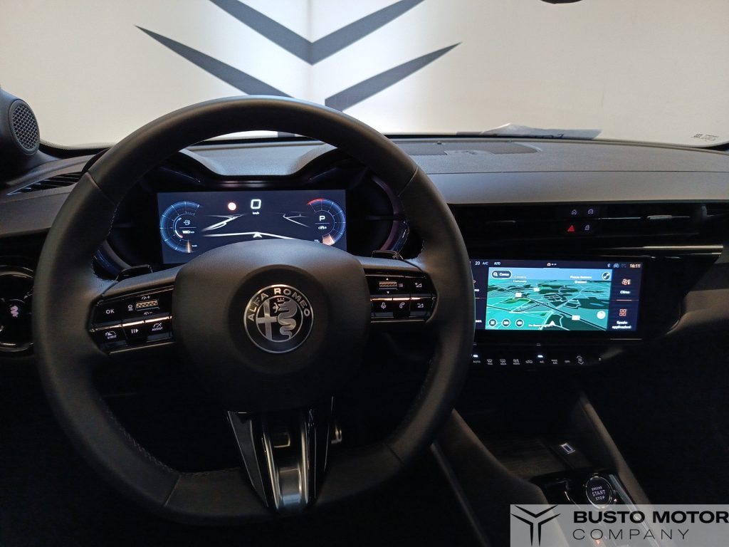 ALFA ROMEO Junior Ibrida 1.2 145CV Hybrid eDCT6 ibrida Q4 - 14