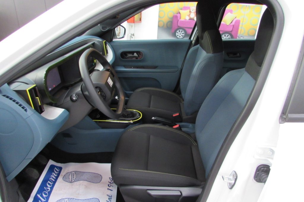 FIAT Grande Panda 1.2 100 CV S&S Icon KMZERO - PACK TECH - 7