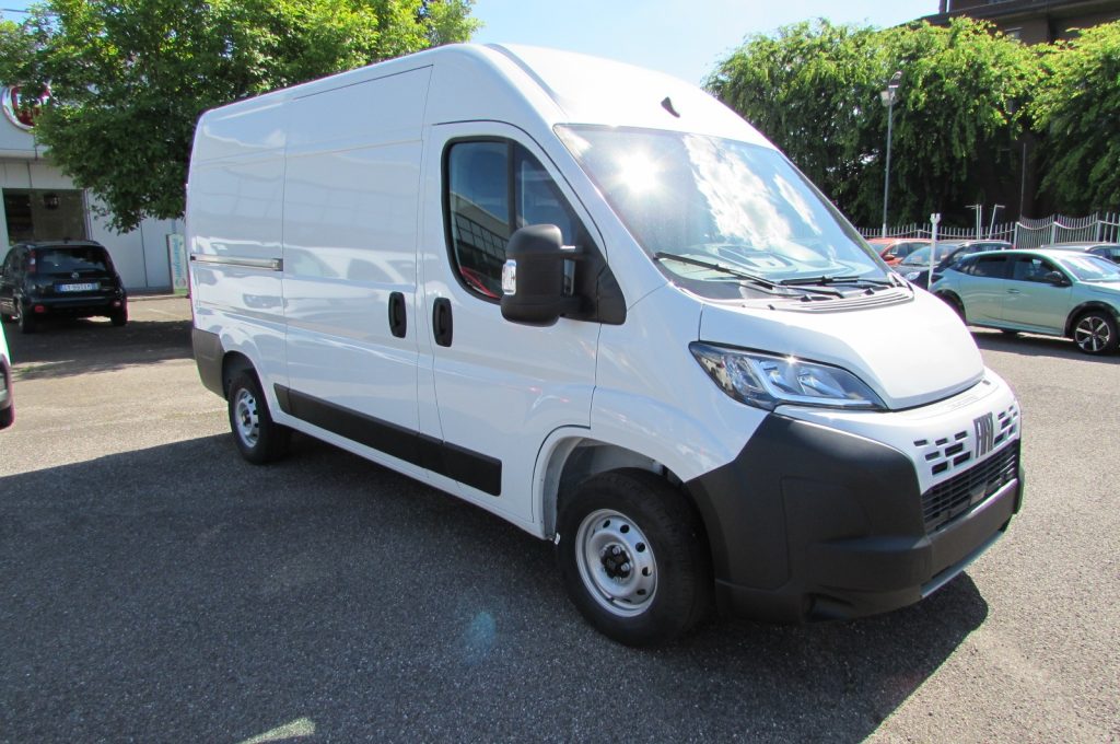 FIAT Ducato 33 2.2 Mjt 140CV PM-TA Furgone KMZERO - 2