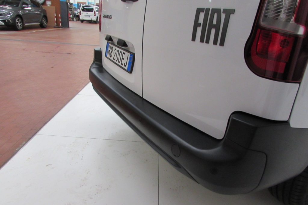 FIAT Doblo 1.5 BlueHdi 130CV PL-TN Van KMZERO - 14