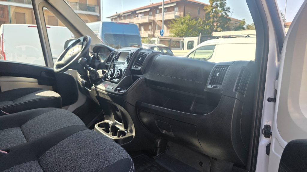FIAT Ducato MAXI 35 2.3 Mjet 130CV Cabinato GRU Fassi 7posti - 10