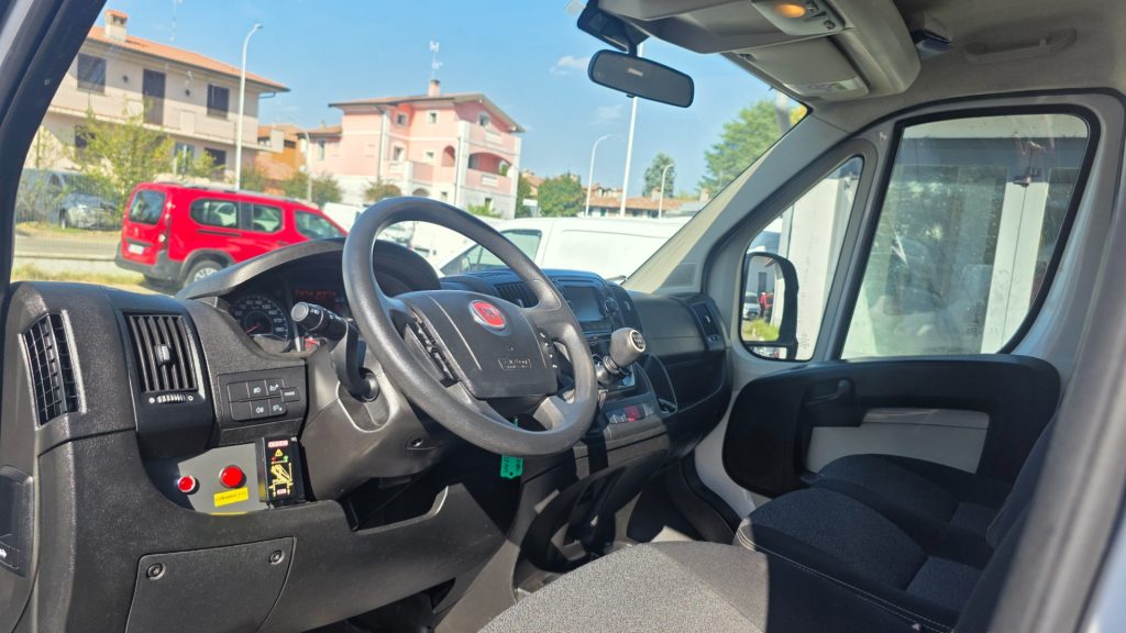 FIAT Ducato MAXI 35 2.3 Mjet 130CV Cabinato GRU Fassi 7posti - 8