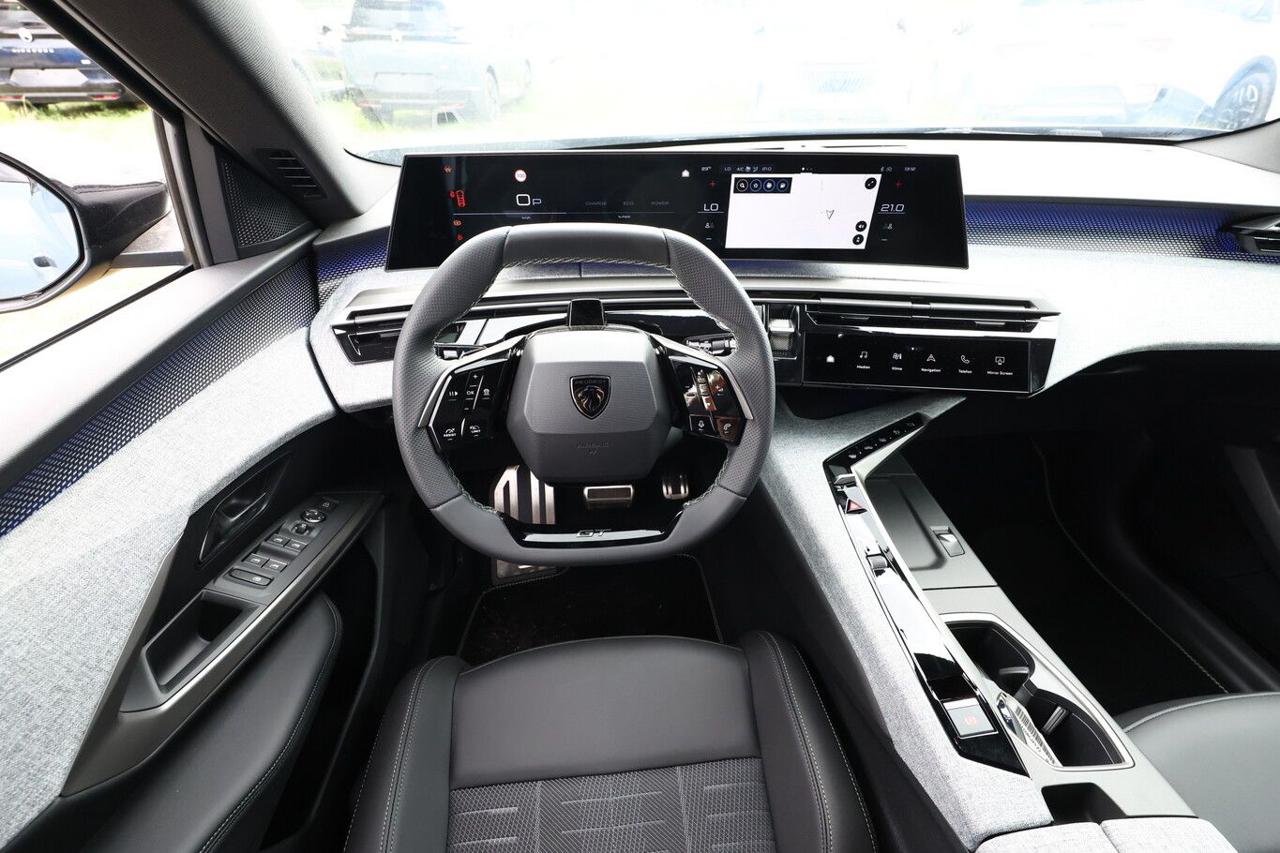 PEUGEOT 5008 Hybrid 145 e-DCS6 GT - 6