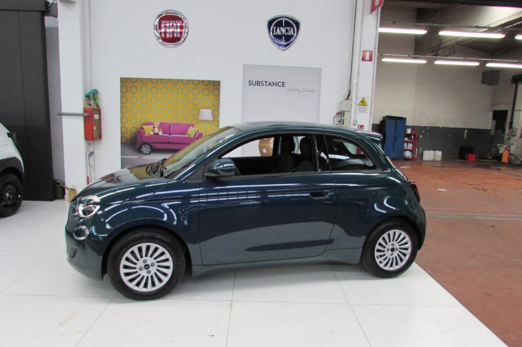FIAT 500e Berlina 42 kWh AUTONOMIA 320Km. Blu Ocean - 5