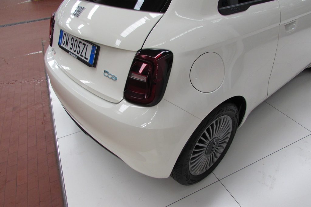 FIAT 500e Berlina 42 kWh - Km.9.940 - 13