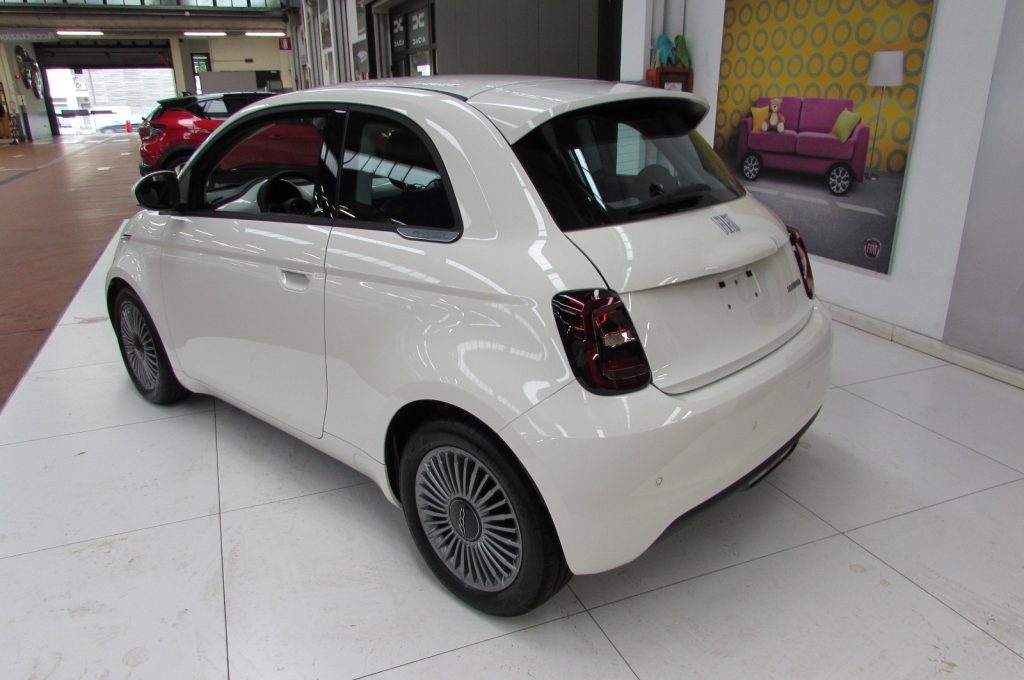FIAT 500 Berlina 1.0 Hybrid 65cv Torino - KMZERO - 4