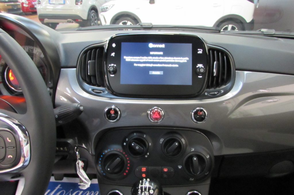 FIAT 500 1.0 Hybrid 70cv Dolcevita - 9