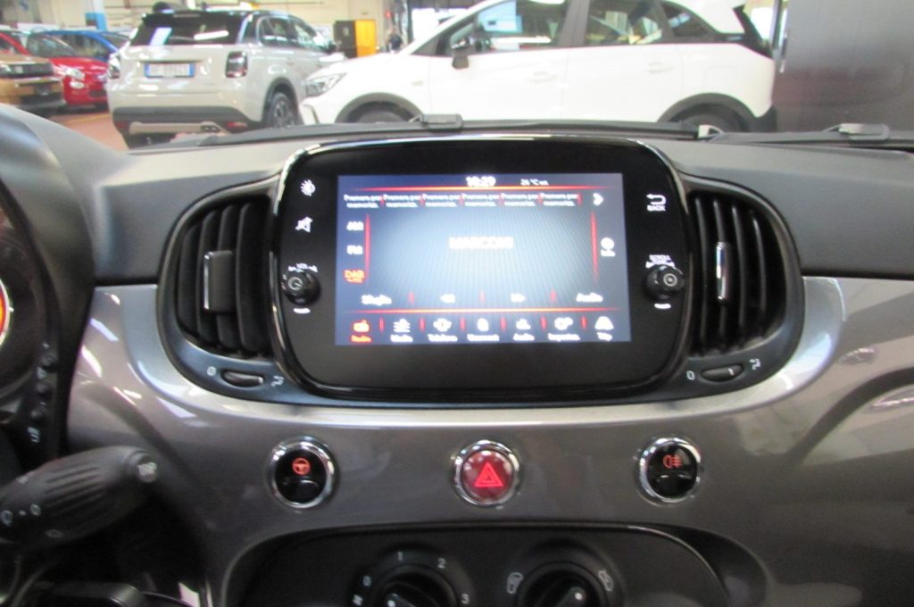 FIAT 500 1.0 Hybrid 70cv Dolcevita - 10