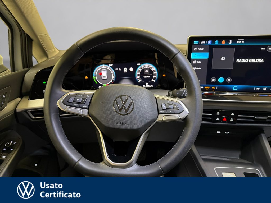 VOLKSWAGEN Golf 1.5 tsi ehybrid edition plus 204cv dsg - 9