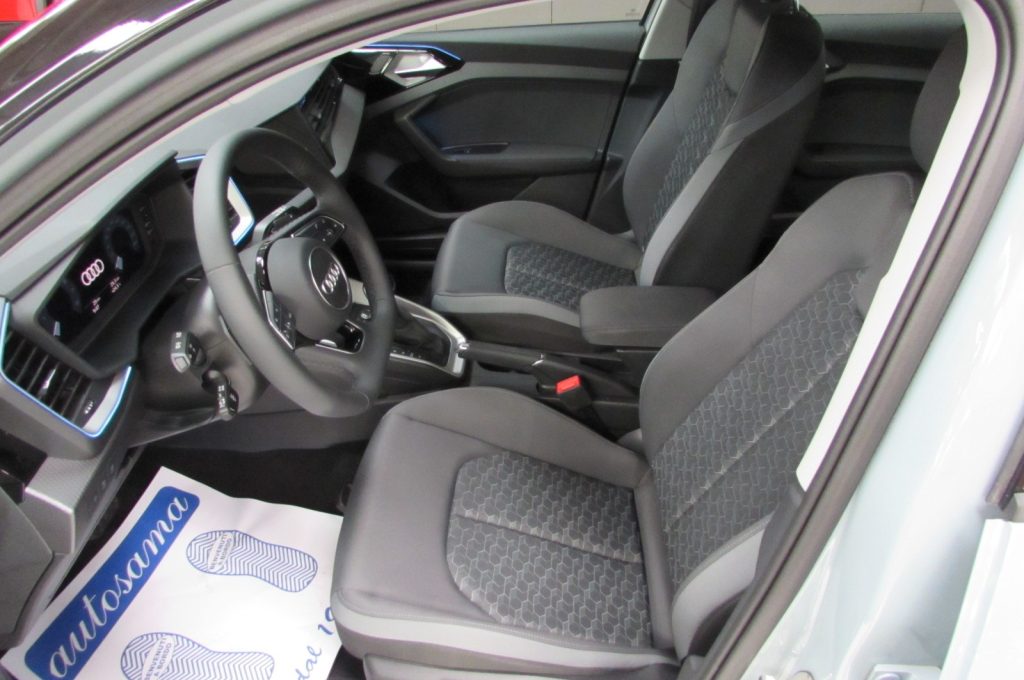 AUDI A1 SPB 30 TFSI S tronic 116cv ADRENALINE KMZERO - 7