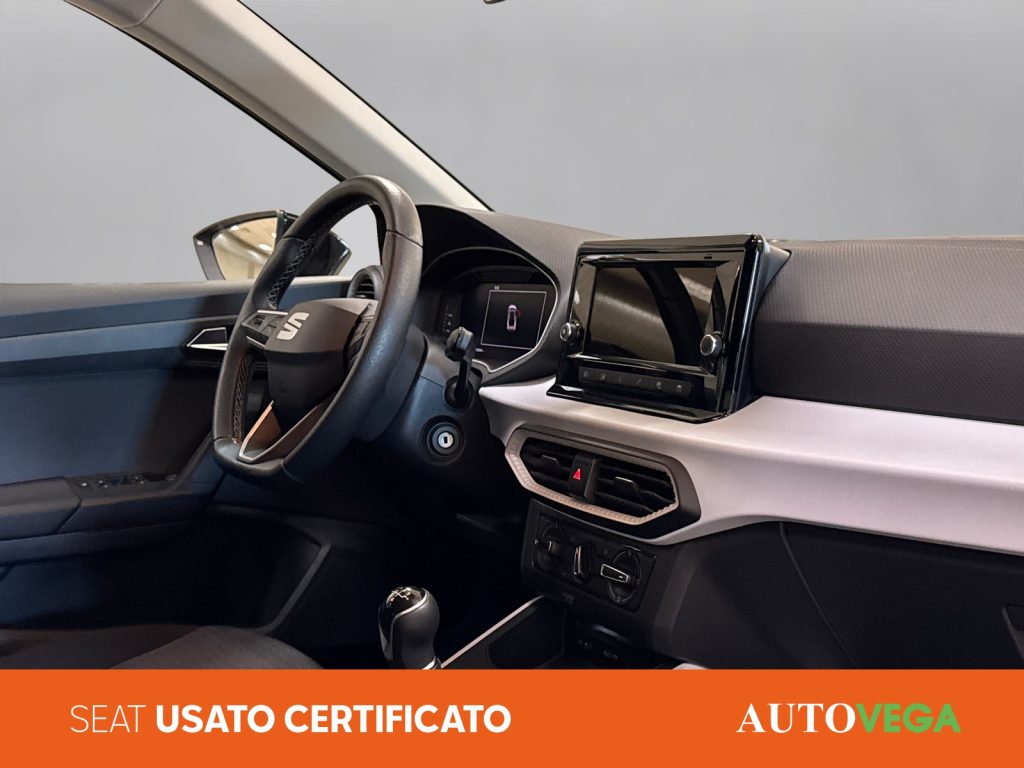 SEAT Arona 1.0 ecotsi black edition 95cv - 6