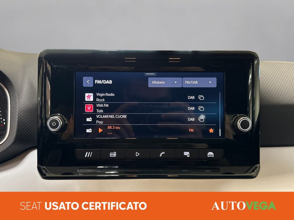 SEAT Arona 1.0 ecotsi black edition 95cv - 10