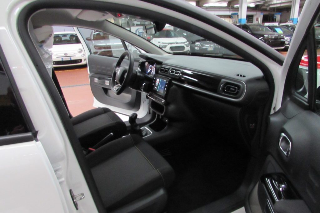CITROEN C3 1.2 PureTech 83 S&S Max - 18